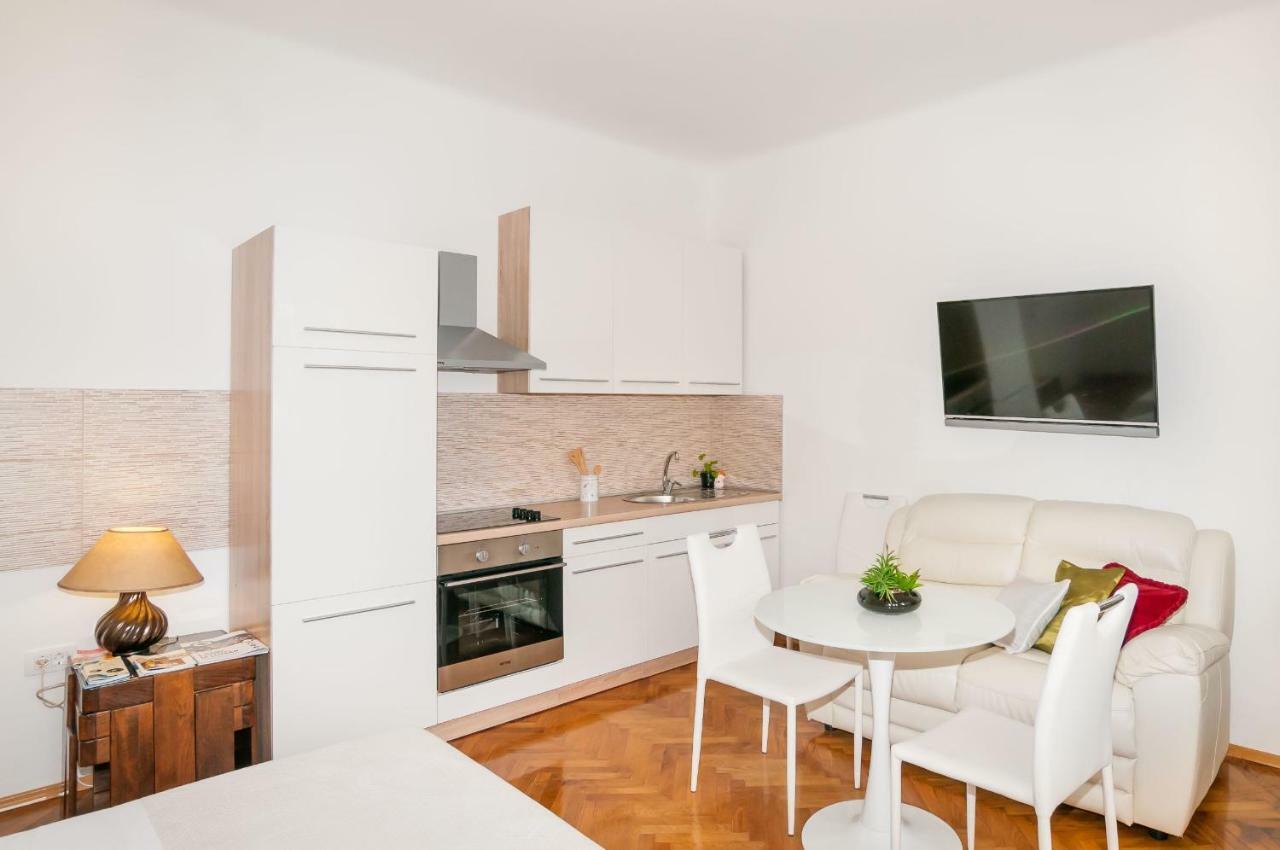 Ferienwohnung Branka Lovran Exterior foto